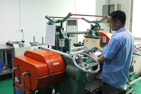 東莞最大的硅膠制品廠是哪家 東莞最大的<a href='http://www.vippeijian.com/Products/zhonghaojianzhenqiu.html' class='keys' title='點擊查看關于硅膠制品的相關信息' target='_blank'>硅膠制品</a>廠是哪家